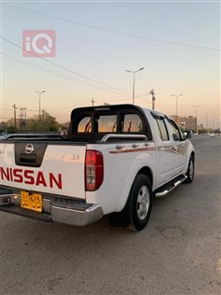 نيسان نافارا